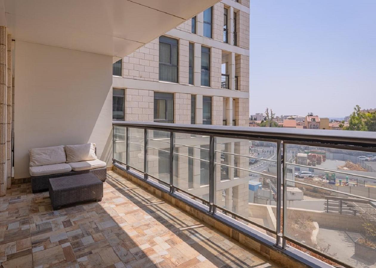 J-Tower Apartments 耶路撒冷 外观 照片